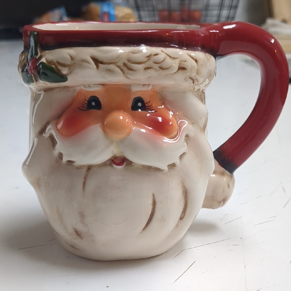 Tii Collections Ceramic Santa Mug
